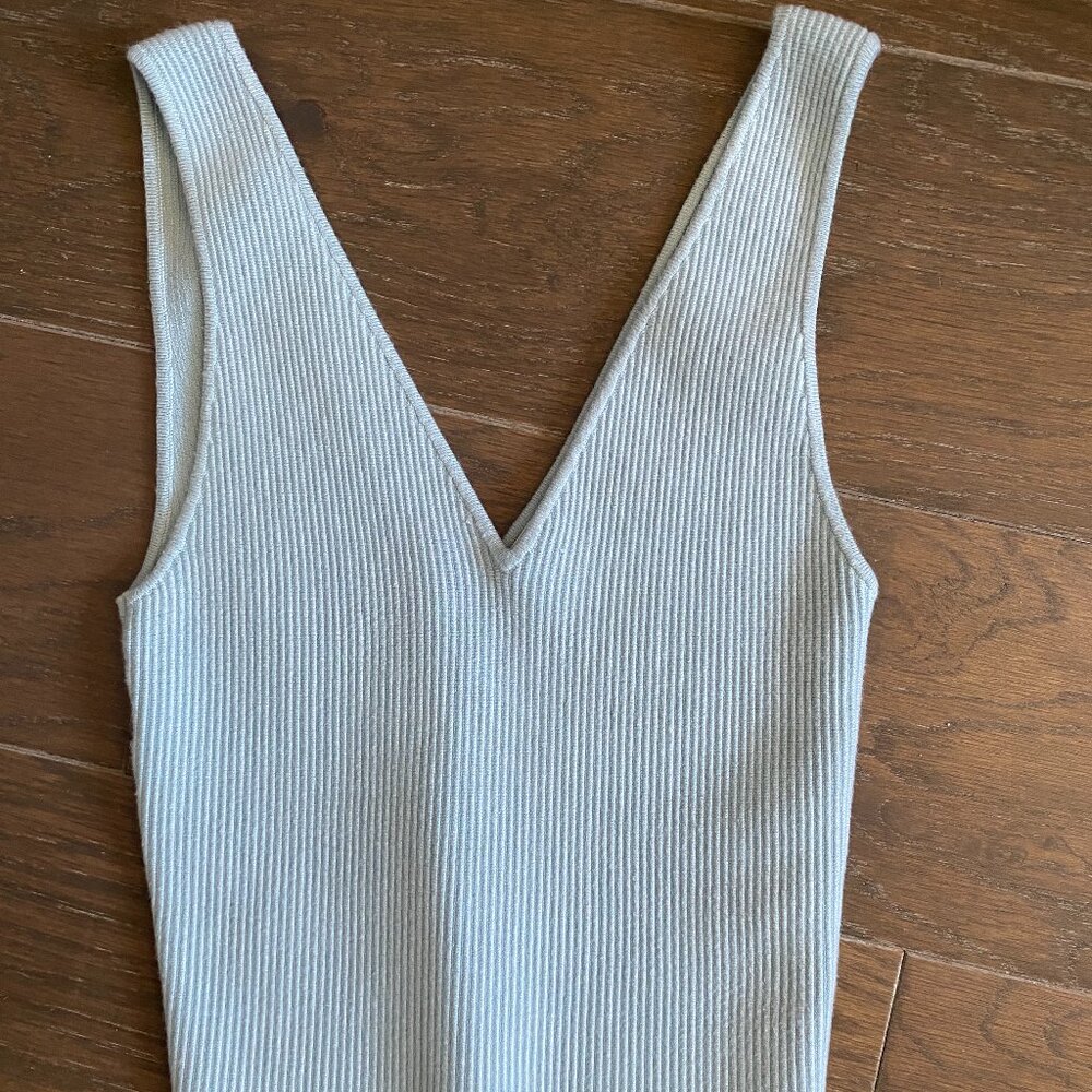 Abercrombie & Fitch V Ribbed Sweater Baby Blue Crop Top